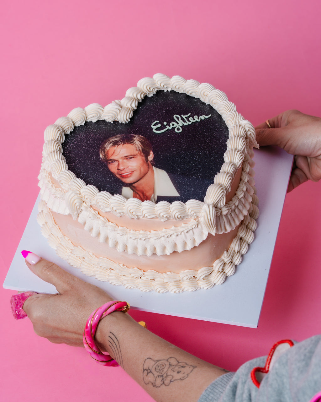 Retro Cake Coeur