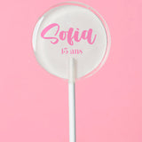 Sucette personnalisée au prénom en lettres rose bonbon – cadeau invité anniversaire fille ou ado