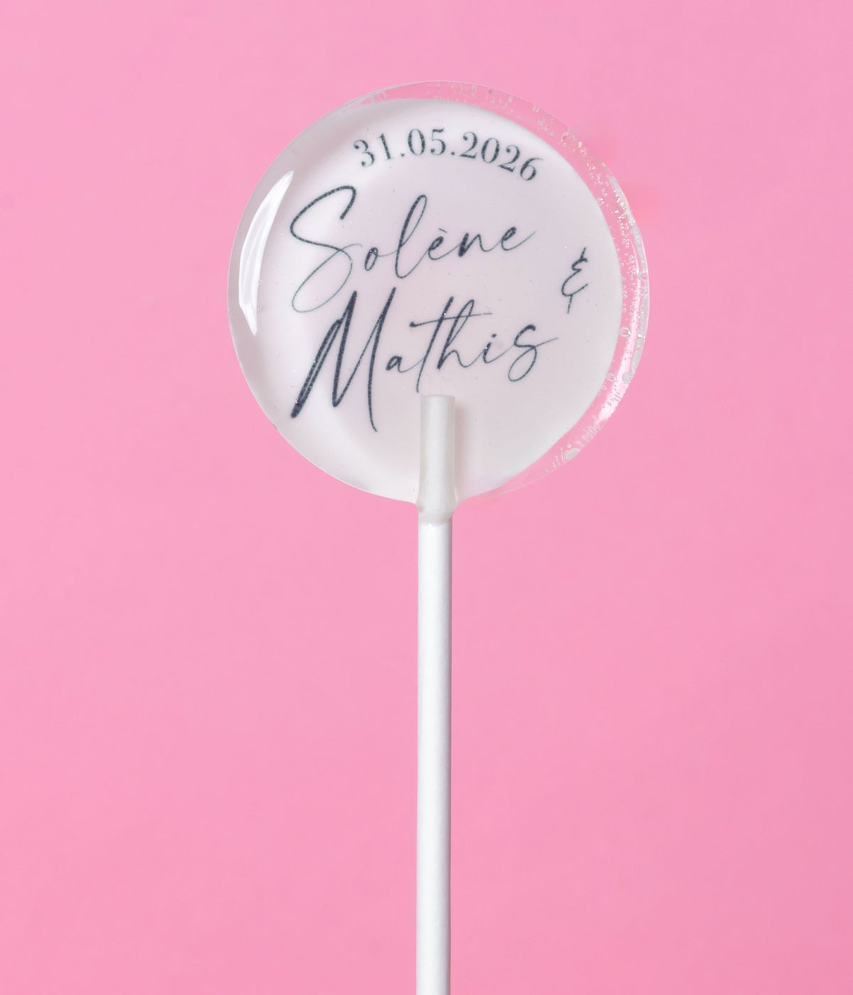 Sucette personnalisée aux prénoms des mariés noir et blanc – cadeau invité mariage